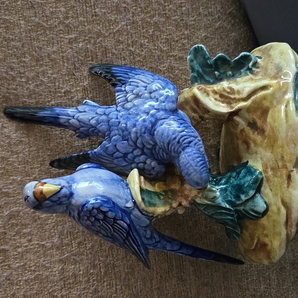 Colorful Ceramic Bird Figurine - Picture 4 of 4